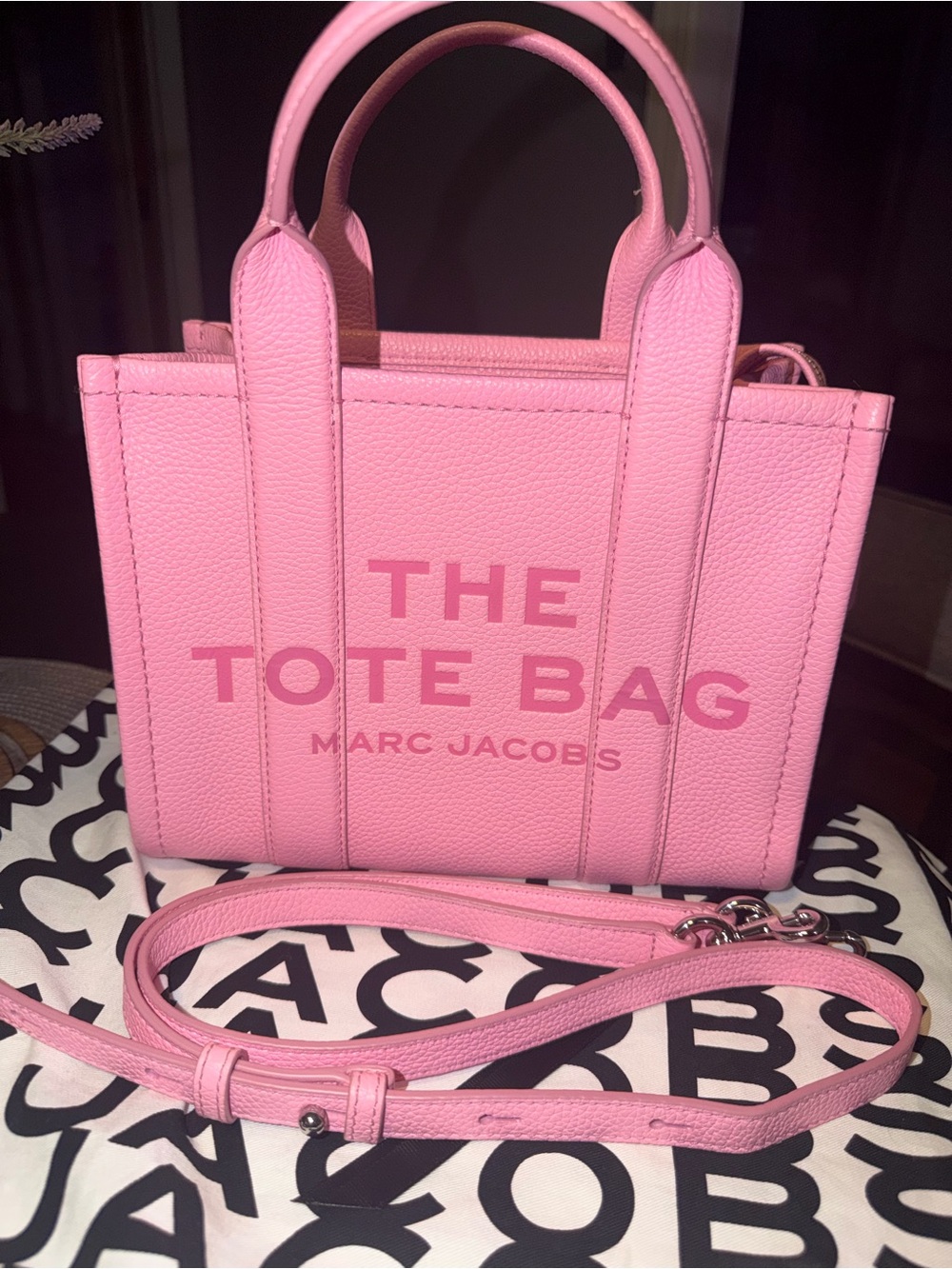 Marc Jacobs The Tote Bag - Pink- Worn 1x• Comes with original dust bag & strap•